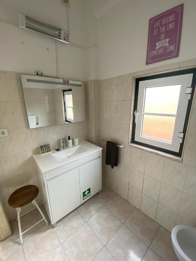 Ferienwohnung Pedro Surf Shelter Lissabon Exterior foto
