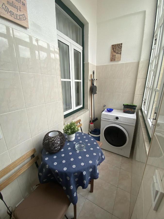 Ferienwohnung Pedro Surf Shelter Lissabon Exterior foto